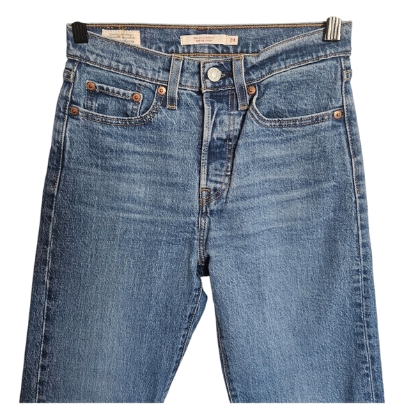 Levi's High-Rise Wedgie Straight Jeans Size 24 - Picture 3 of 10